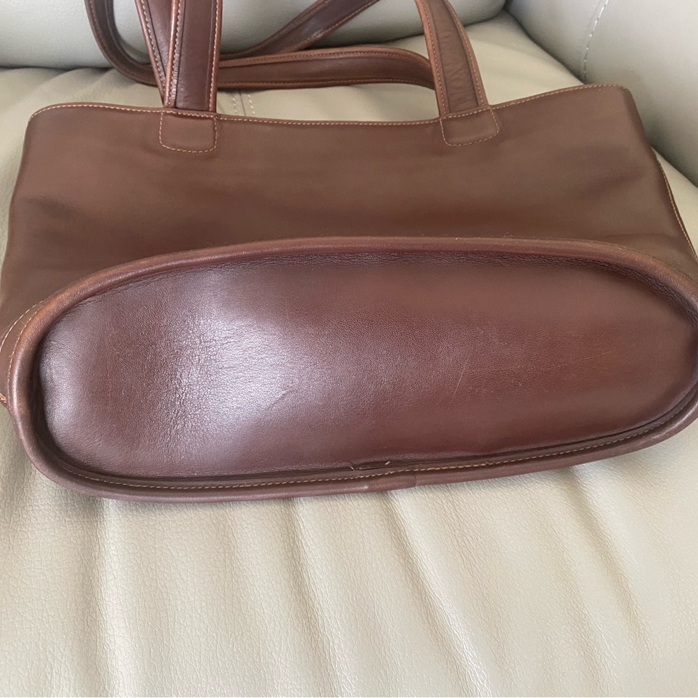Vintage Coach Brown Leather Tote Bag - Picture 7 of 9